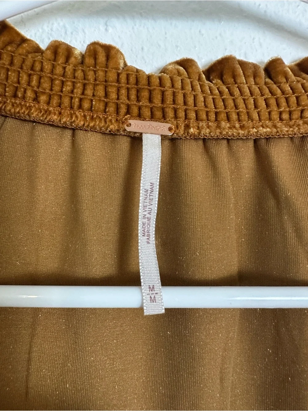 Free people terse velvet puff sleeve top